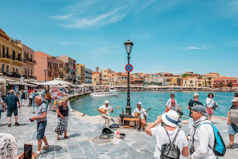 Chania – fergehavn og reisemålsguide