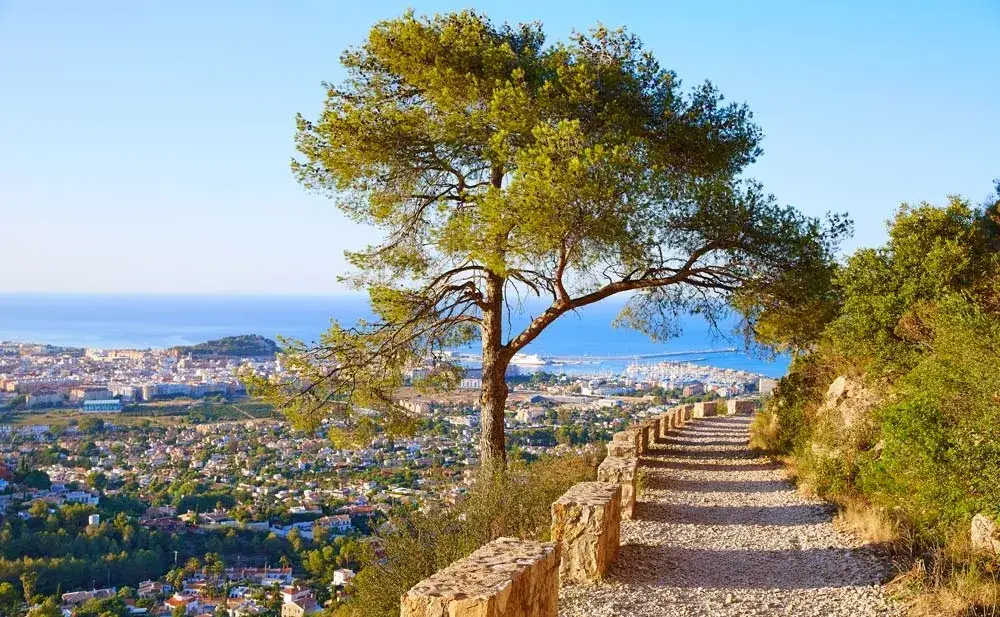 Dénia – fergehavn og reisemålsguide