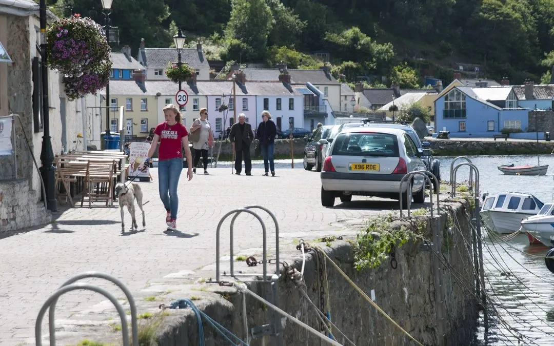 Fishguard – fergehavn og reisemålsguide