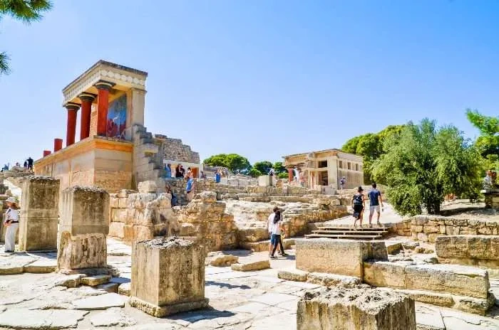 Heraklion – fergehavn og reisemålsguide