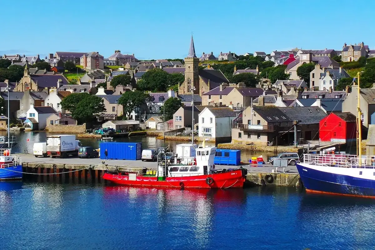 Scrabster – fergehavn og reisemålsguide