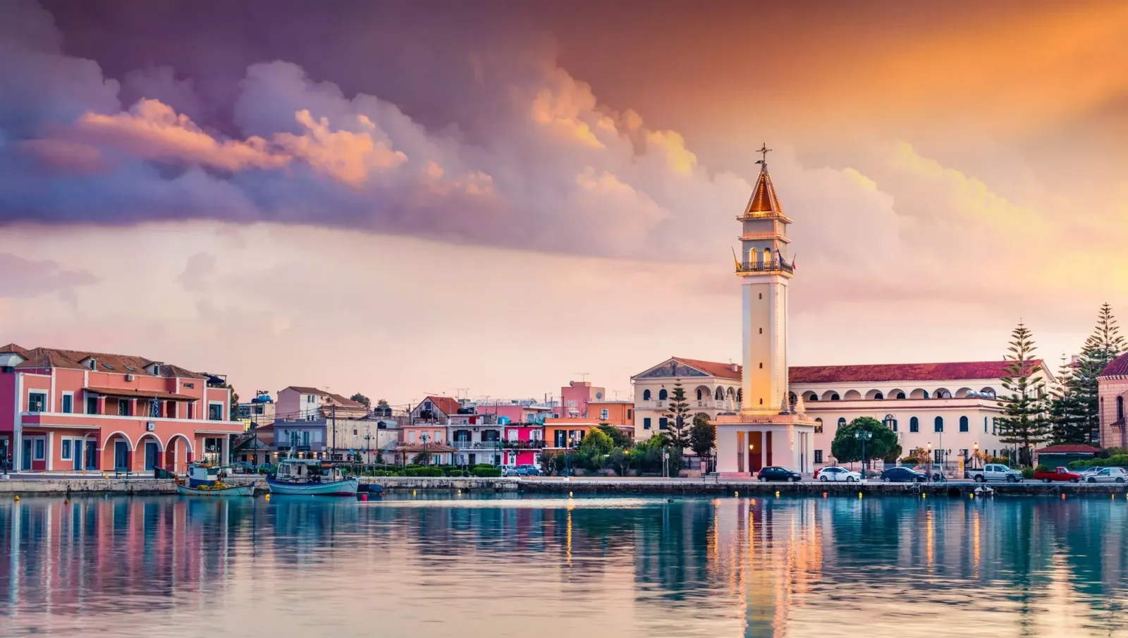 Zakynthos – fergehavn og reisemålsguide