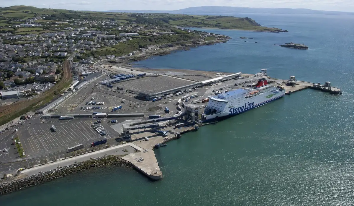 Holyhead – fergehavn og reisemålsguide