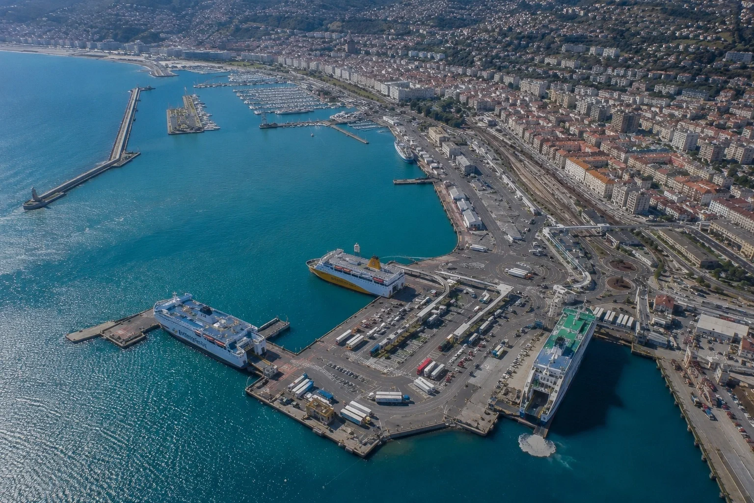 Fergereise og havneinformasjon for Nice–Porto-Vecchio