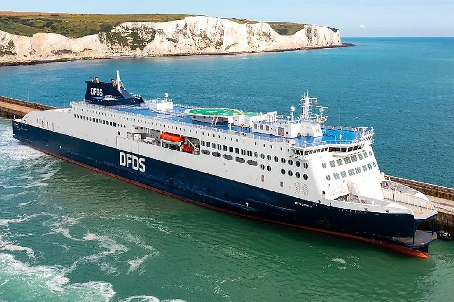 DFDS – fergeselskap og reiseguide