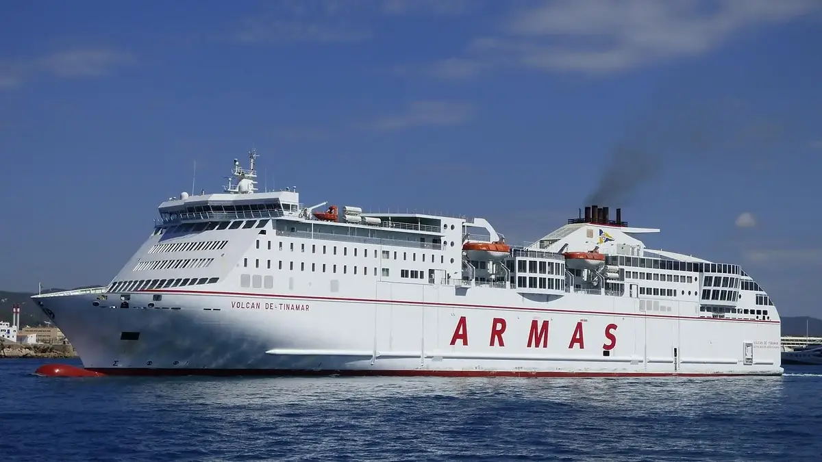 Naviera Armas – ferge